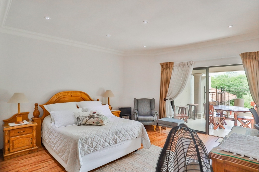 5 Bedroom Property for Sale in Xanadu Eco Park North West